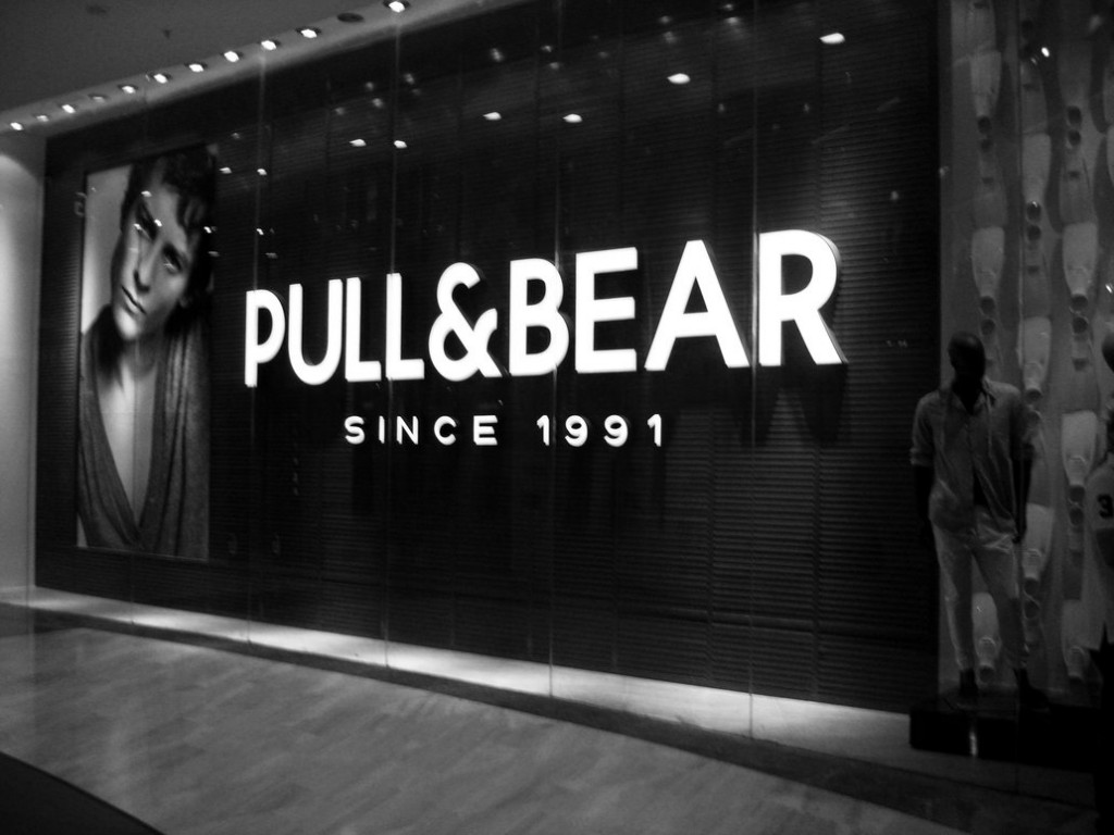 Pull and Bear online